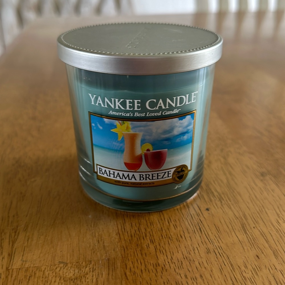 Yankee candle Small Tumblerer Candle Bahama Breeze New